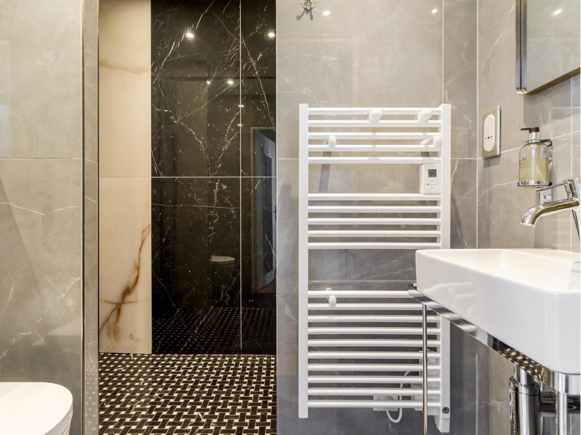 Apartment Merveil - Luxury -champselysees- Florentin I Paris